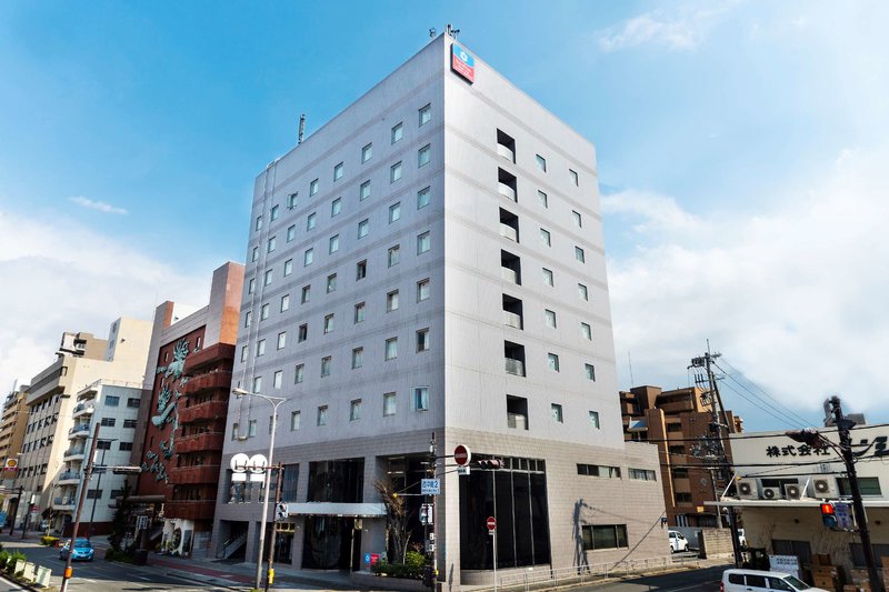surestay plus hotel by best western shin osaka