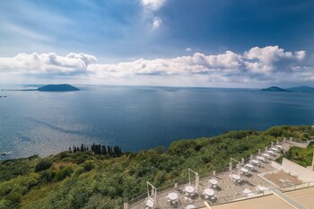 hotiday pozzuoli