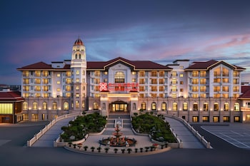 Hilton Garden Inn Tianjin Jinnan,,4 star