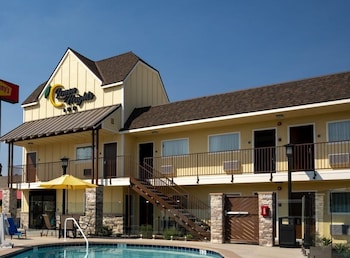 Lemon Heights Inn,,3 star