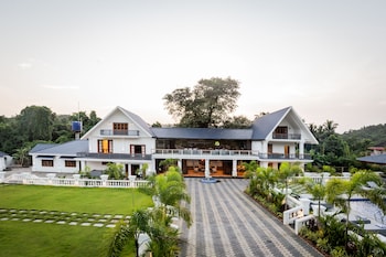 House Of Celebrations,,3 star