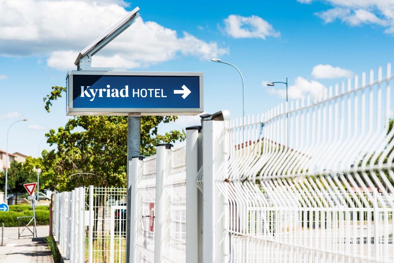 Kyriad Lyon Est - Stadium - Eurexpo,Lyon>>Decines-Charpieu,3 star