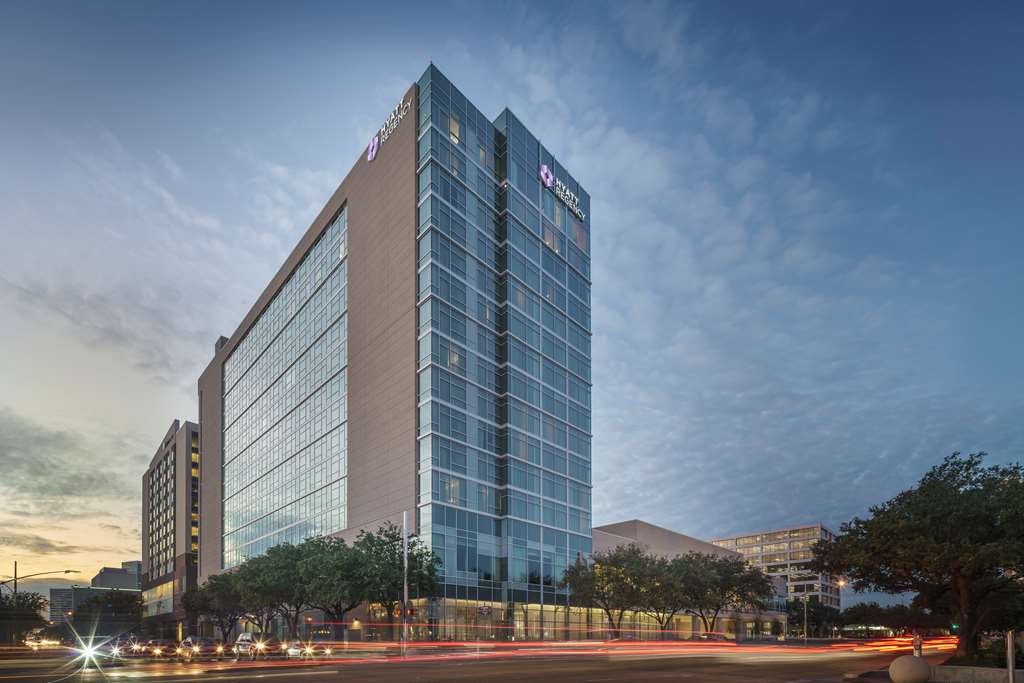 Hyatt Regency Houston/Galleria,Downtown Houston>>Dallas,4 star