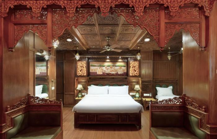 Pearl Palace Heritage,Rajasthan>>Jaipur,4 star