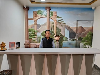 hotel saffron restaurant and bar