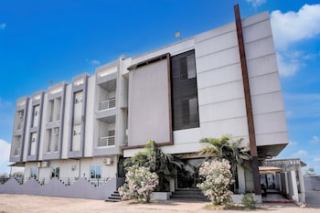 hotel ambika vadodara
