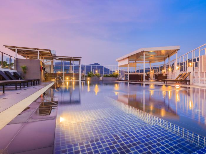 the ashlee heights patong hotel and suites