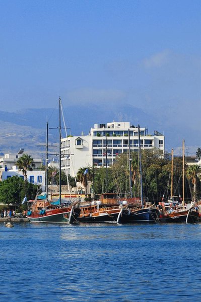 alexandra hotel
