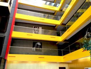 Landmark Suites,Andheri East>>Andheri,3 star