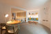 Neptune Luxury Spa Suites,Fira>>Akrotiri,4 star