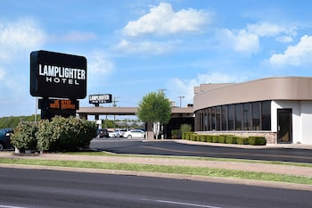 Lamplighter Inn & Suites - South,Springfield>>Missouri,3 star
