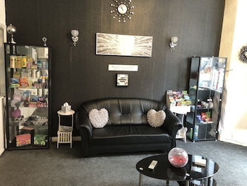The Butterfly Hotel - Adults Only,Liverpool>>Blackpool,3 star