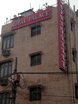 royal palace by excellent hospitality