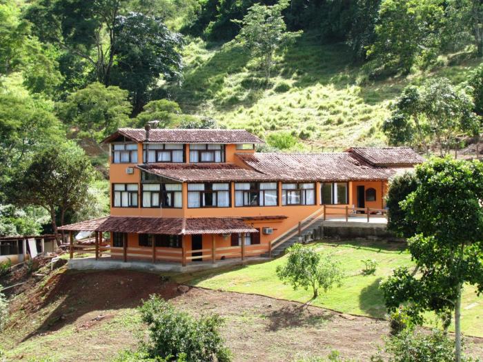 Hotel Dos Bretoes,Sapucaia>>Alem Paraiba,3 star