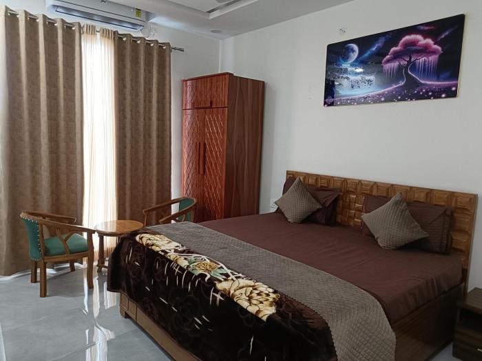 aadhya hotel and adhira restaurant
