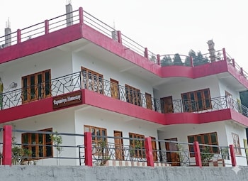 Rupsadeya Homestay Sittong,,4 star