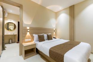 Hotel Metroplex,,5 star