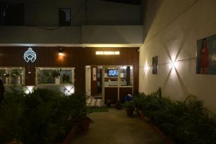 yamuna inn