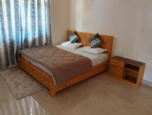 Laxman Vila Hilltop Retreat,,5 star