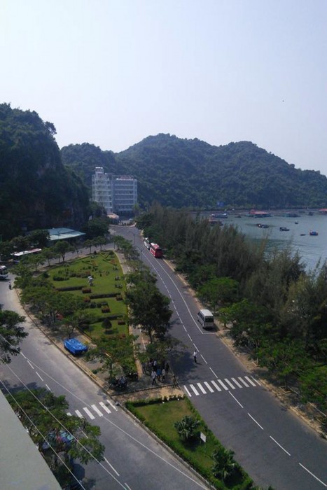 Hoang Ngoc Hotel,Hai Phong>>Cat Ba Island,2 star