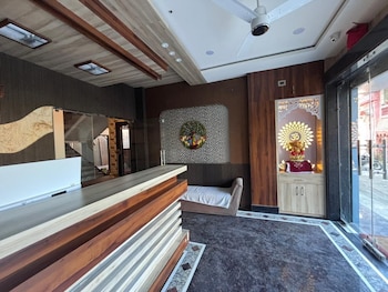hotel mukti residency