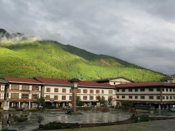 Druk Hotel,Changlimithang Stadium>>Thimphu,4 star