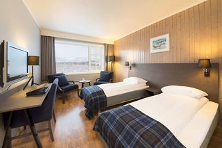 sommar y arctic hotel troms