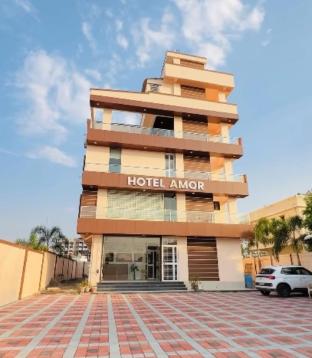Hotel Amor Wadgoan Maharashtra,,5 star