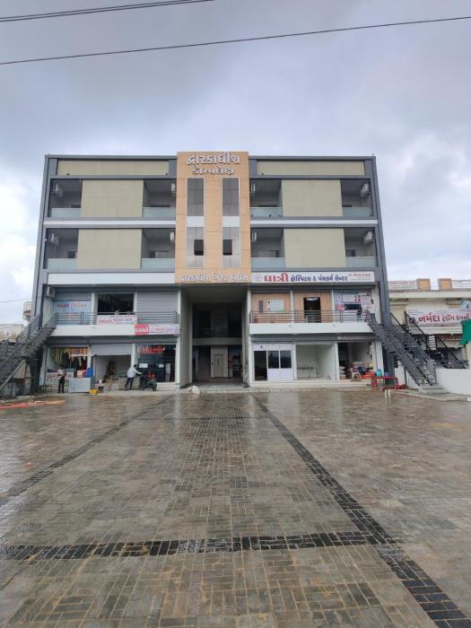 dwarkadhish guest house tharad
