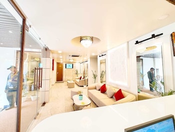 hotel rg residency
