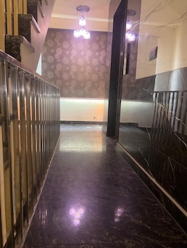 Hotel Rajshree,,3 star
