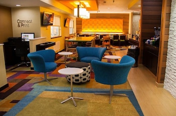 spark by hilton springfield southwest