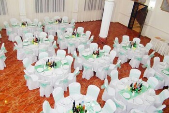 Girafe Hotel,Central>>Yaounde,2 star