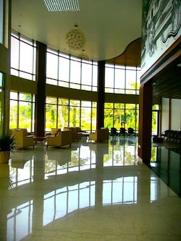 Kottayam Grand Hotel -Convention Centre,,3 star