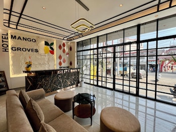 Hotel Mango Groves,,3 star