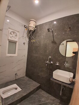 kailas residency