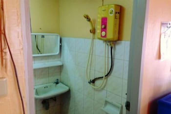 Chokdee Resort,Near Ko Chang Medical Clinic International,2 star