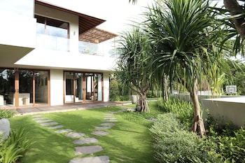Poco Poco Villas By Aayan,,4 star