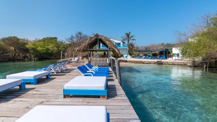 hotel coralina island