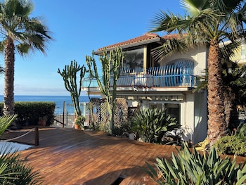 Villa Rita Sea Frot View,,0 star