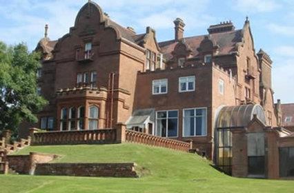 Adamton Country House,Near The Airport,3 star