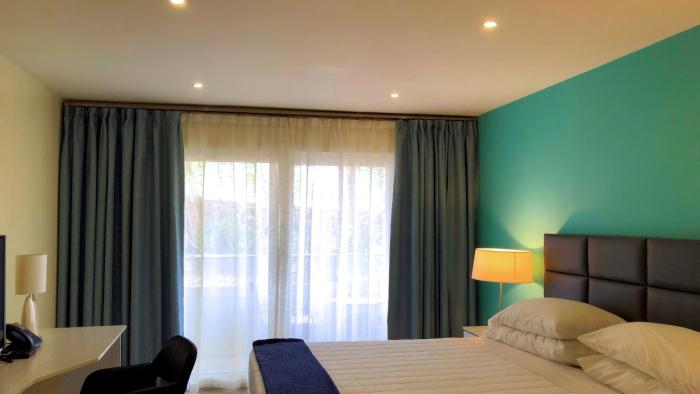 Quint's Travelers Inn,Willemstad>>Curacao,3 star