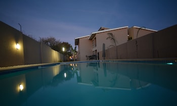 regent select hotel