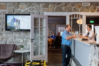 Dolmsundet Hotell Hitra,Melandsjøen>>Hitra,4 star