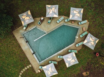 Adrift Overland Camp,,2 star