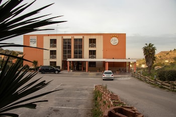 Helios Hotel,,4 star