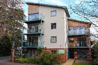 Southampton Serviced Apartment,Hampshire>>Chilworth,4 star