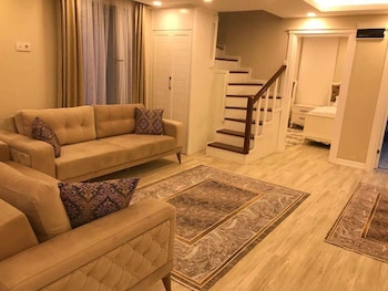 garden house uzungol