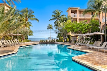 Ocean Front One Bedroom Residence,,2 star