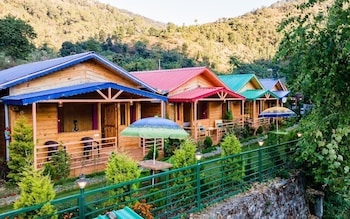 Hilltop Cottage Pangot,,2 star